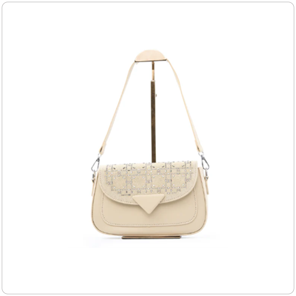 Bolso con pedrería
